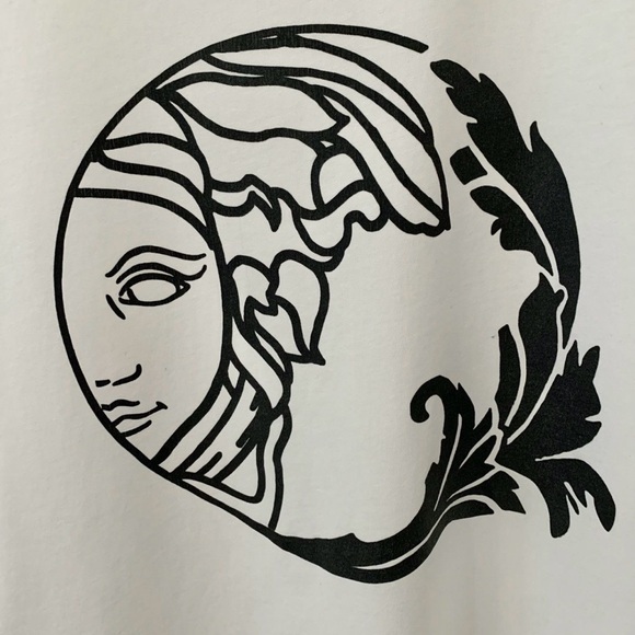 Versace t-shirt - Picture 6 of 9